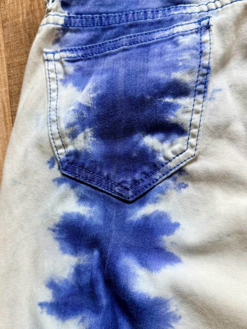 Tory Burch - Ana Frayed Hem Ankle Jeans - 27 - Indigo White Shibori Tie Dye